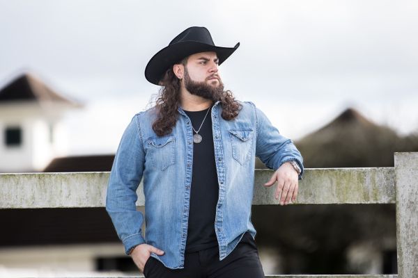 Hard Rock Rising Welcome Jay Valor