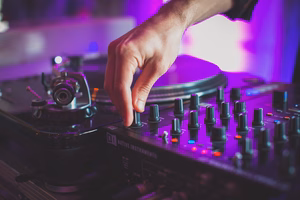 DJ Herä