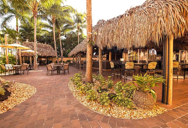 Sunset Grill Exterior