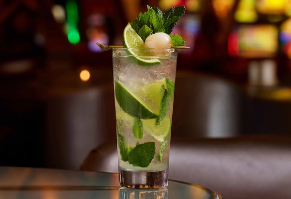 Mojito at Center Bar at Seminole Hard Rock Hollywood