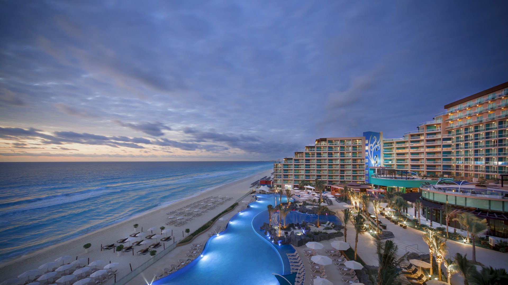 Paquetes a Cancún al descubierto: vuelo + hotel vs. paquetes todo incluido