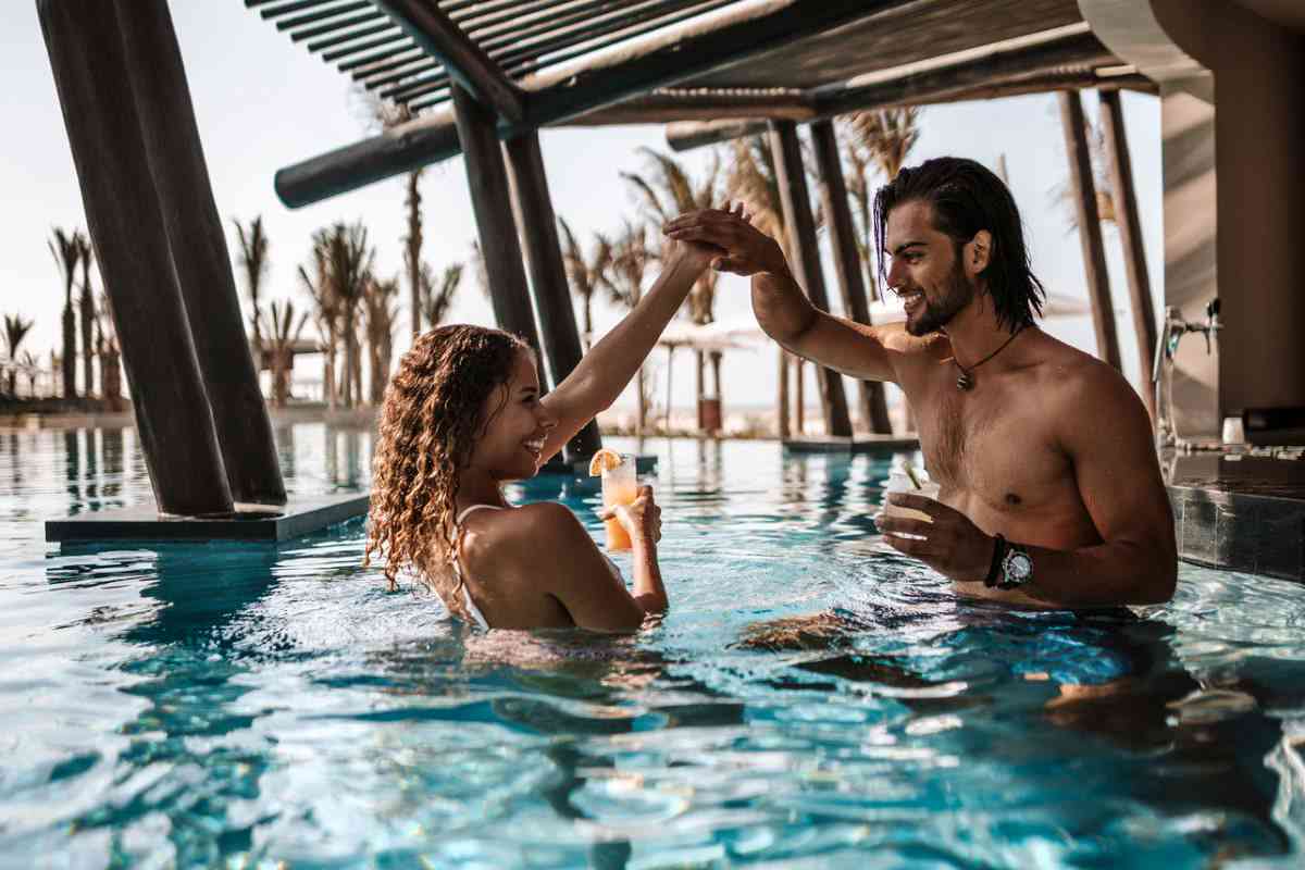 Hard Rock Hotel Los Cabos Rhythm Wet Bar