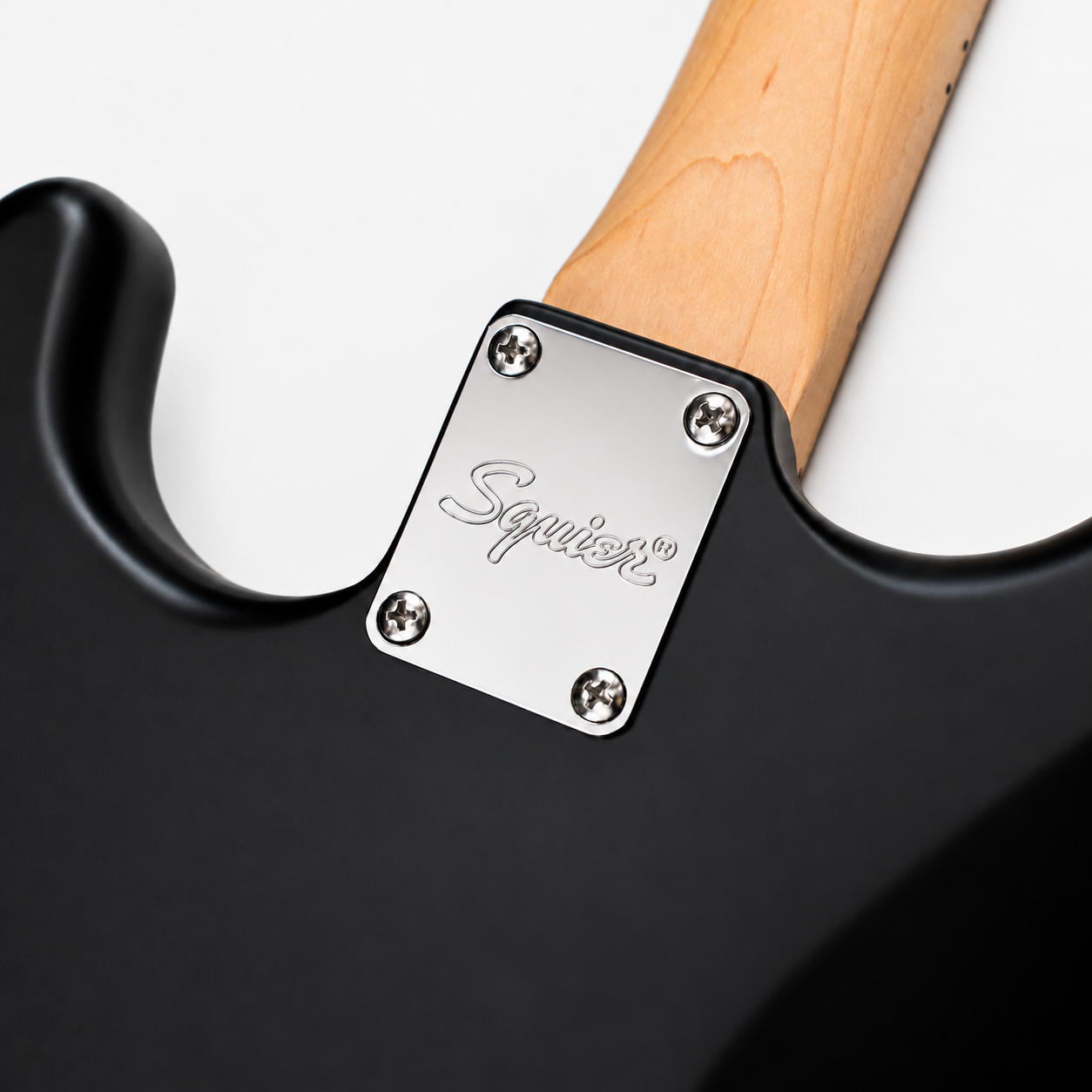 Fender x Hard Rock Stratocaster Guitar image number 5